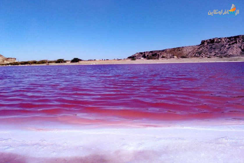 البحيرة الوردية في تشابهار إیران