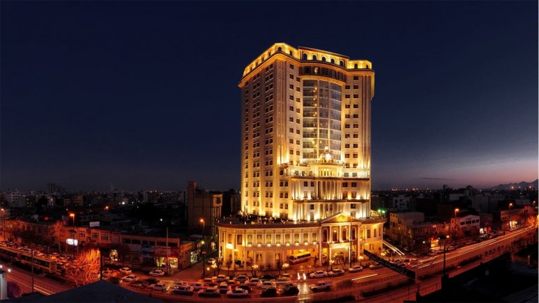 فندق قصر طلائي في مشهد