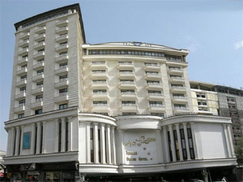 جراند هتل في طهران ، فنادق تهران ، فندق في طهران رخيص ، افضل فنادق في إيران