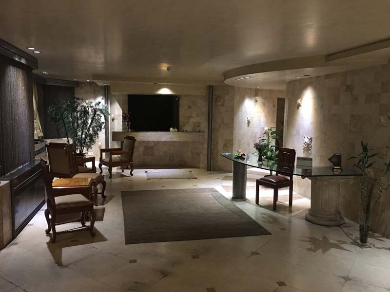 شقق آبتين الفندقية في طهران