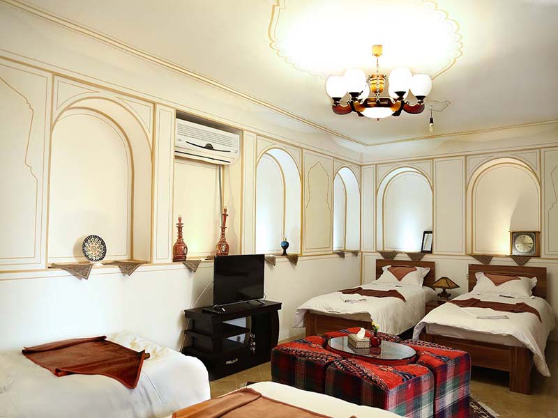 فندق إيرواني في أصفهان
