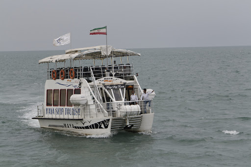 سفينة مايا الترفيهية في مدينة رامسر شمال ايران