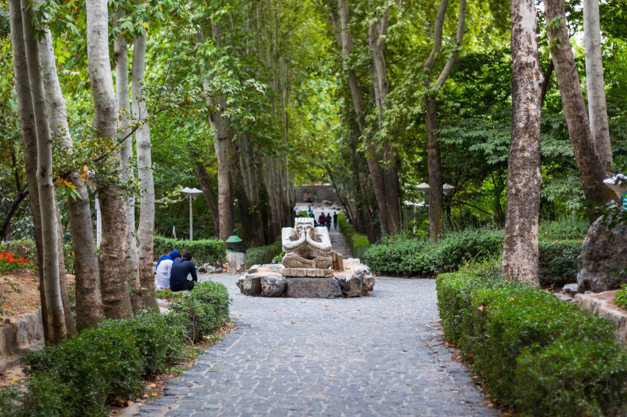 حديقة جمشيدية أهم وأروع حديقة عامة في طهران
