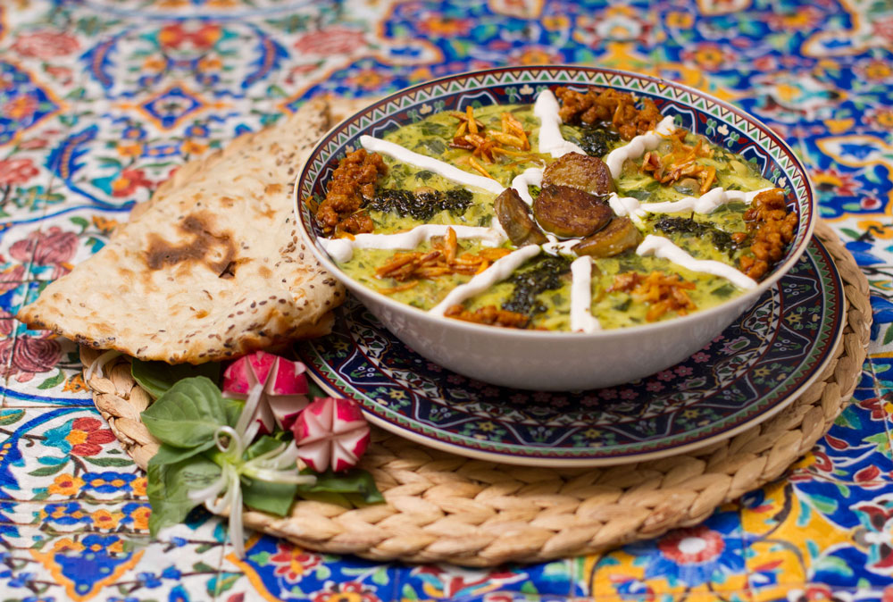 آش إيراني - أطعمة الإيرانية